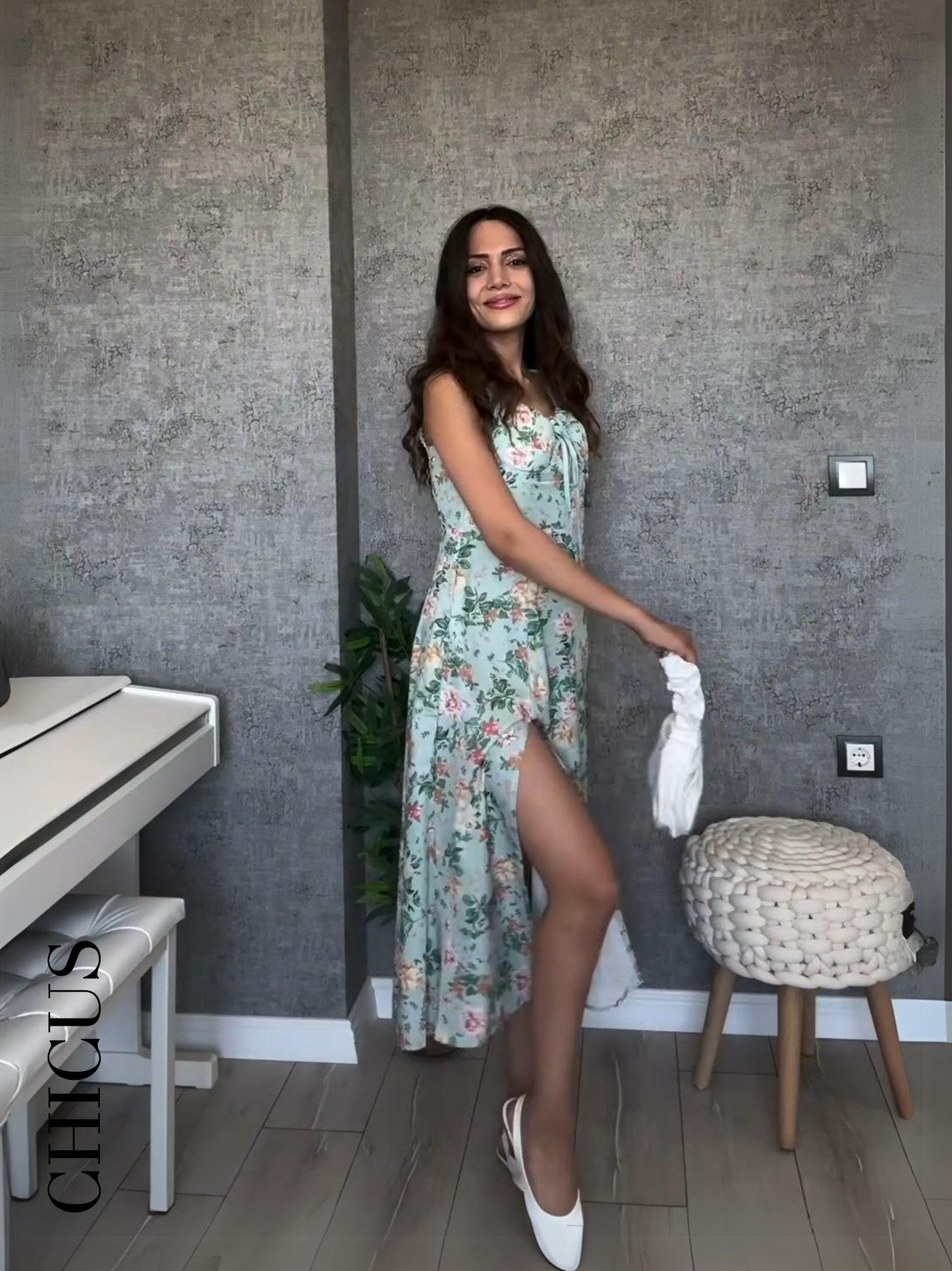 CHICUS Çiçek Desen Yırtmaçlı Midi Kadın Elbise