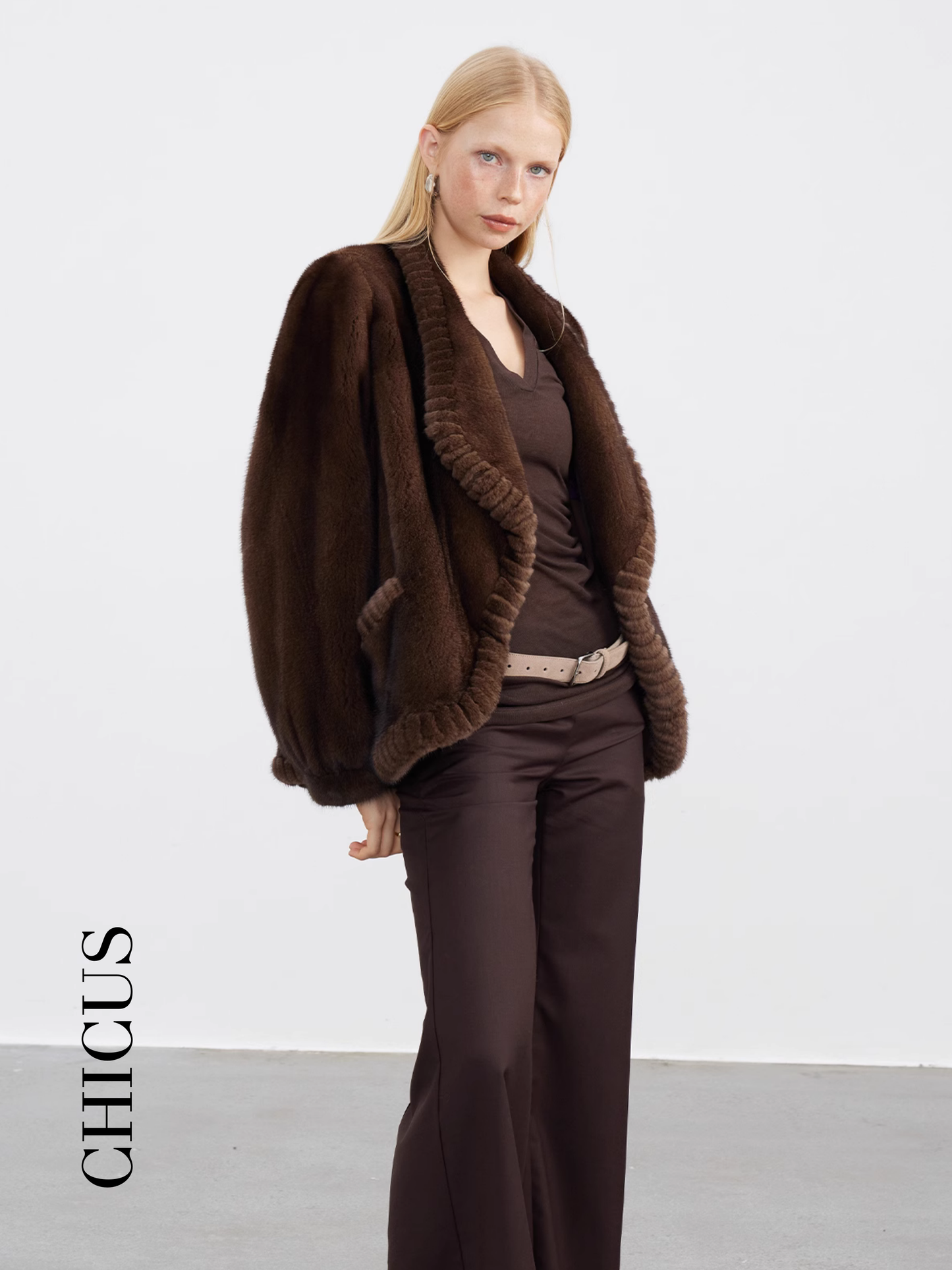 Anadolu Parsı "Kadim Güç" Kadın Kürk Ceket