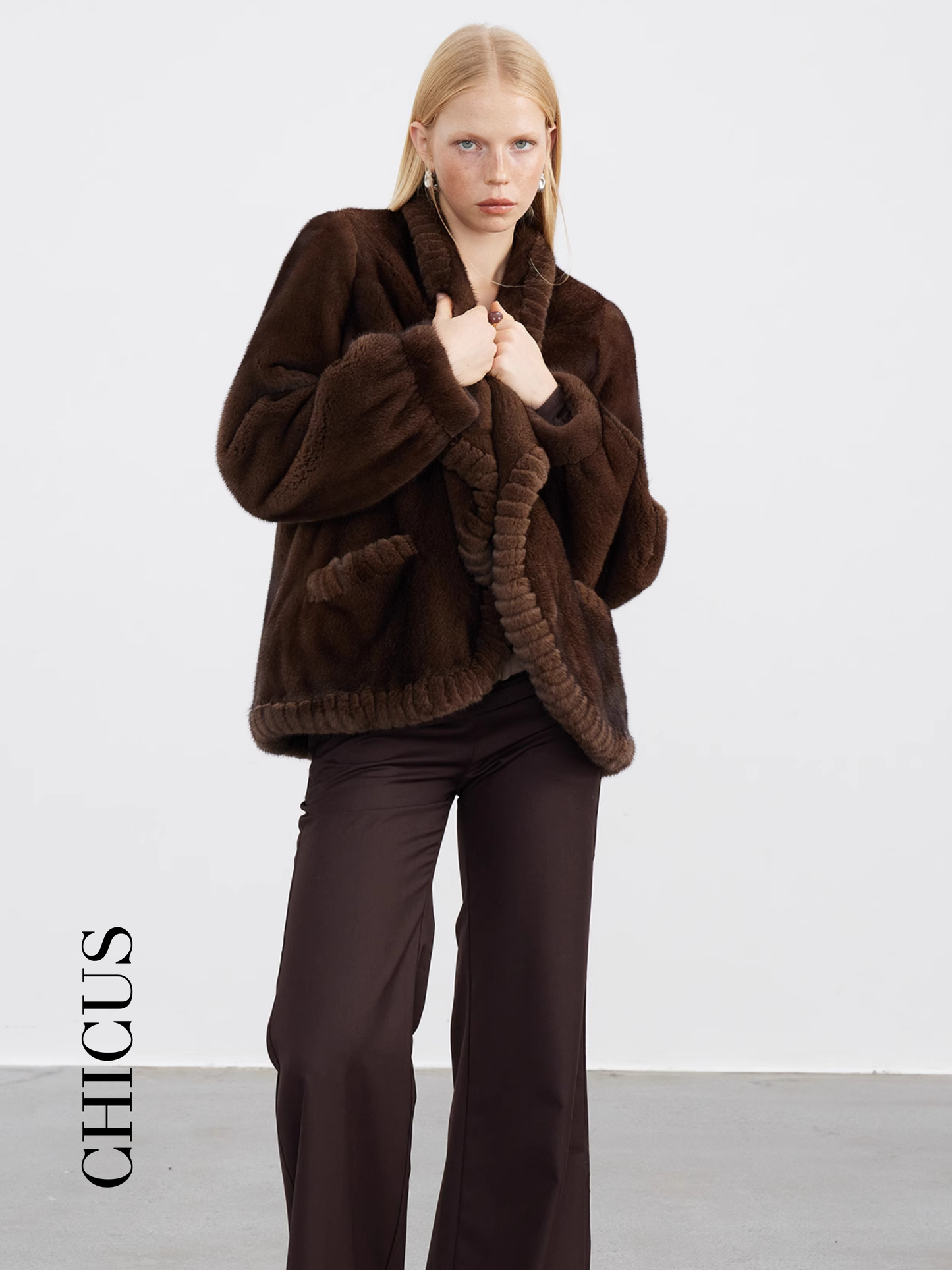 Anadolu Parsı "Kadim Güç" Kadın Kürk Ceket