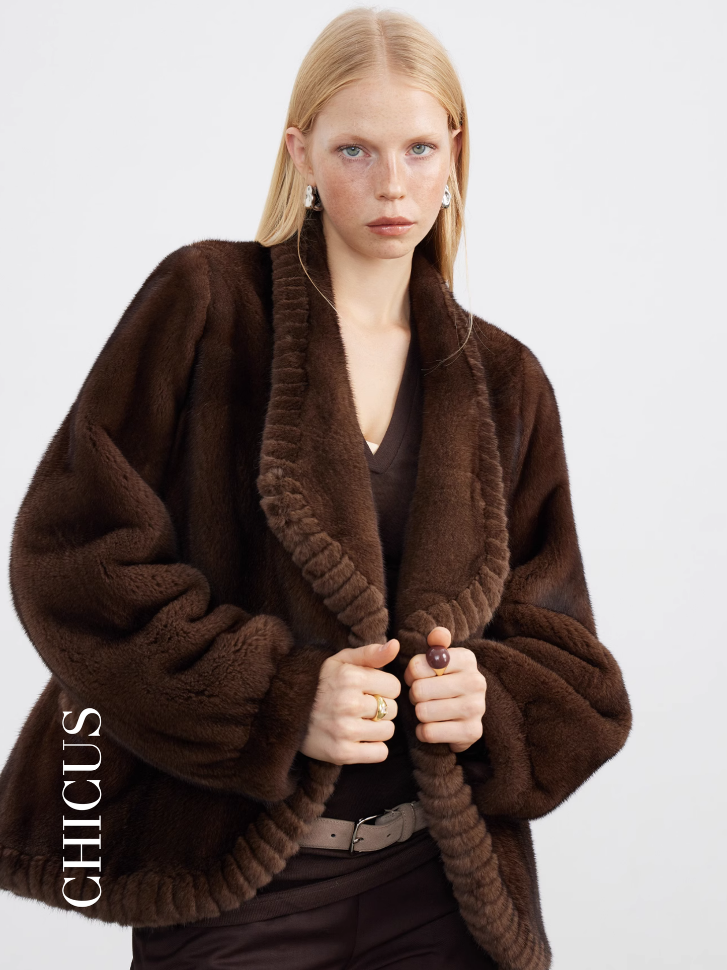 Anadolu Parsı "Kadim Güç" Kadın Kürk Ceket