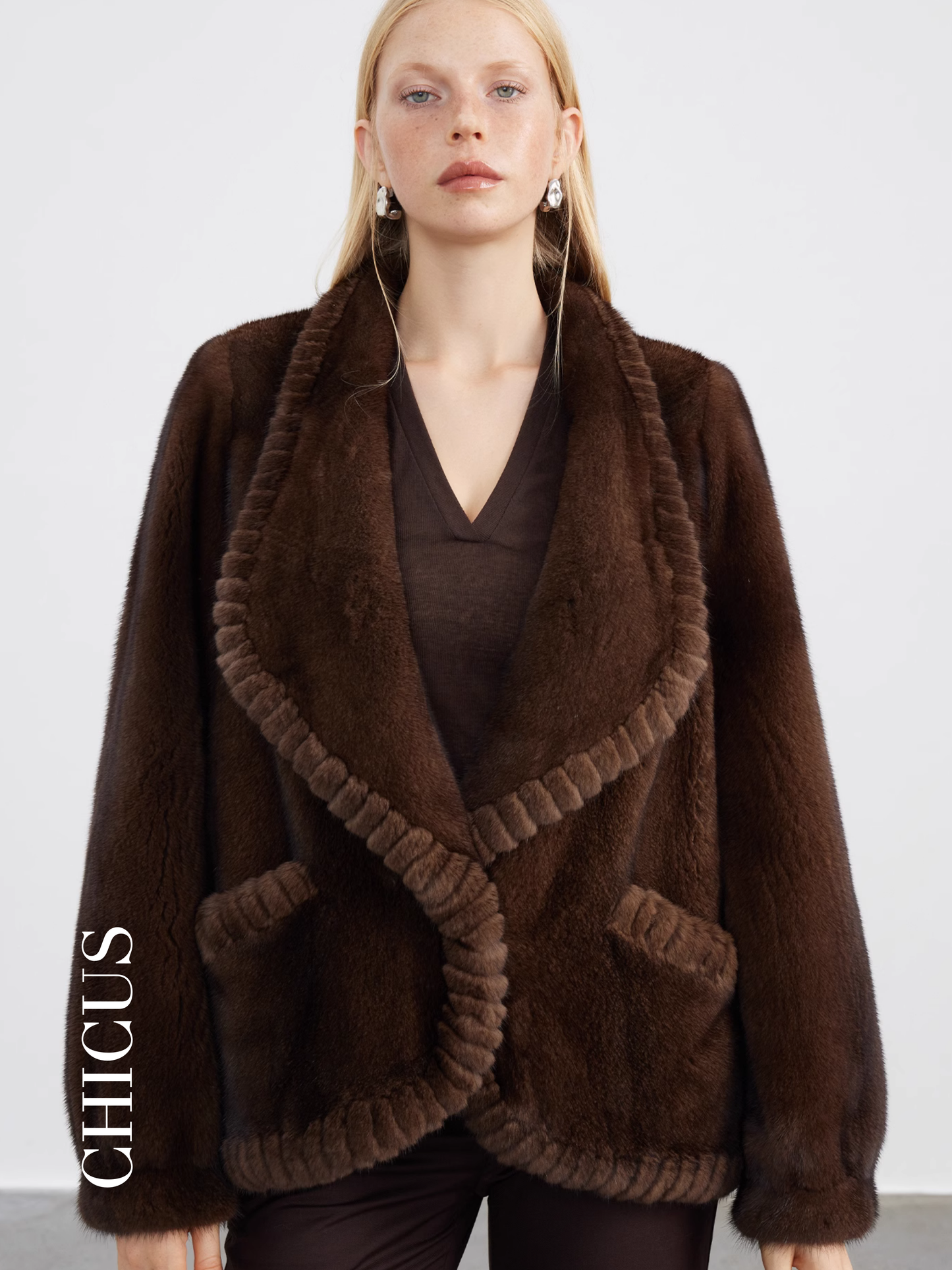 Anadolu Parsı "Kadim Güç" Kadın Kürk Ceket