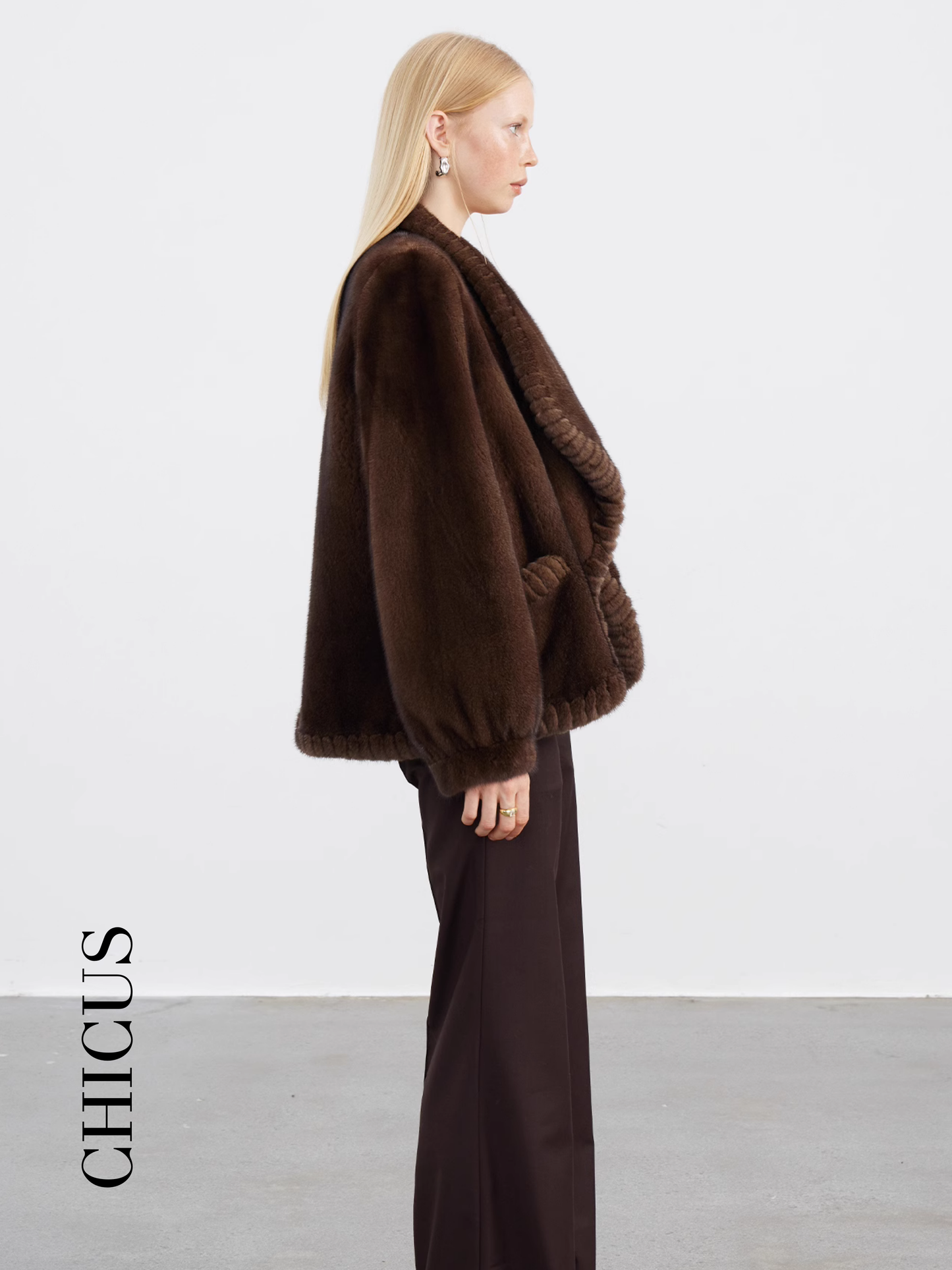 Anadolu Parsı "Kadim Güç" Kadın Kürk Ceket