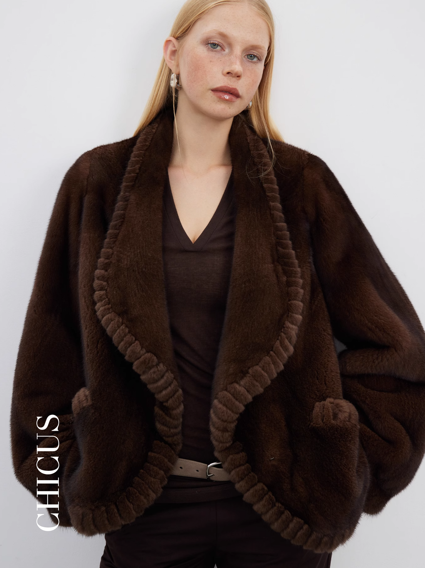 Anadolu Parsı "Kadim Güç" Kadın Kürk Ceket