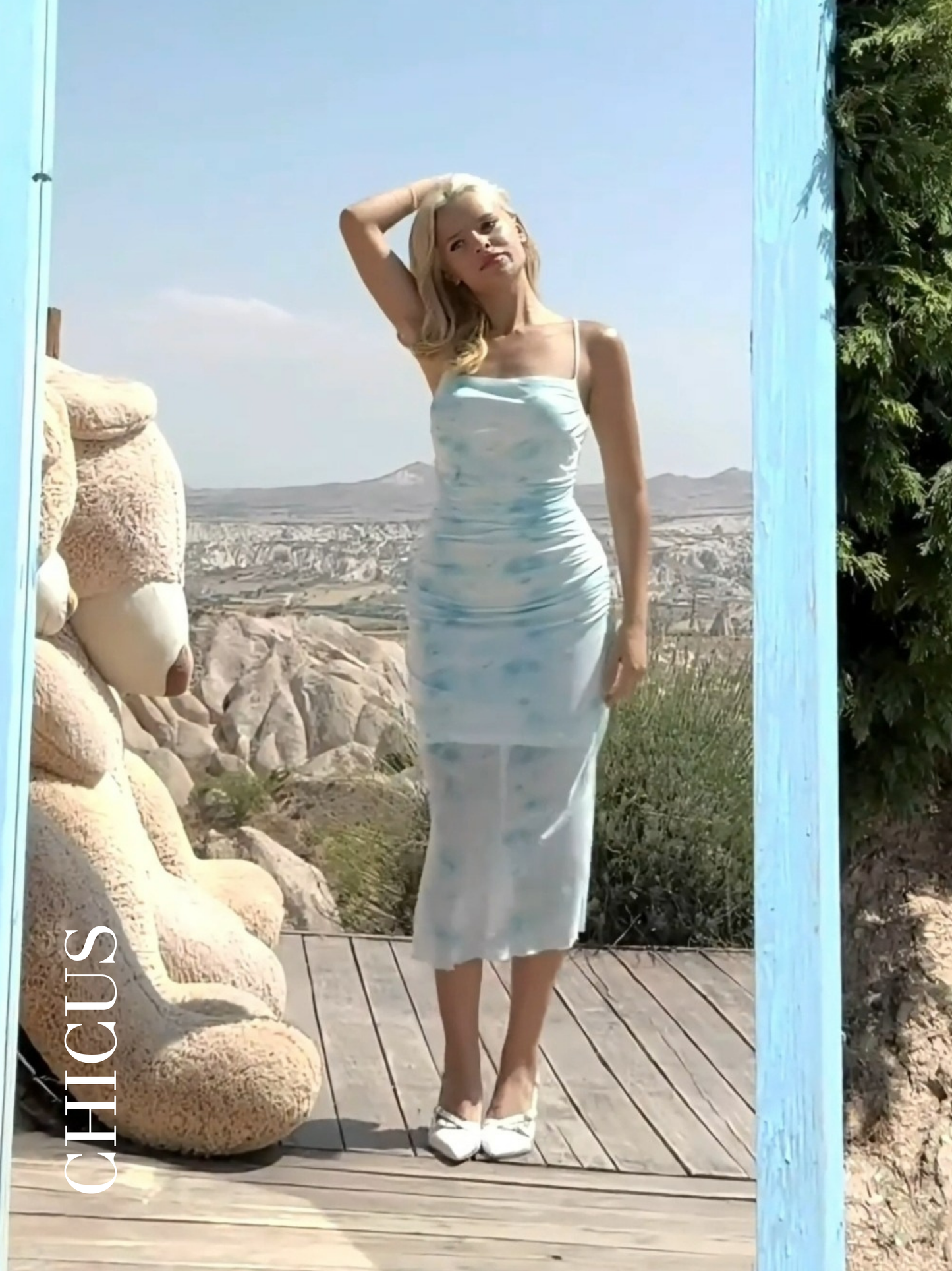 Mavi Çiçek Baskılı Slim Fit Elbise
